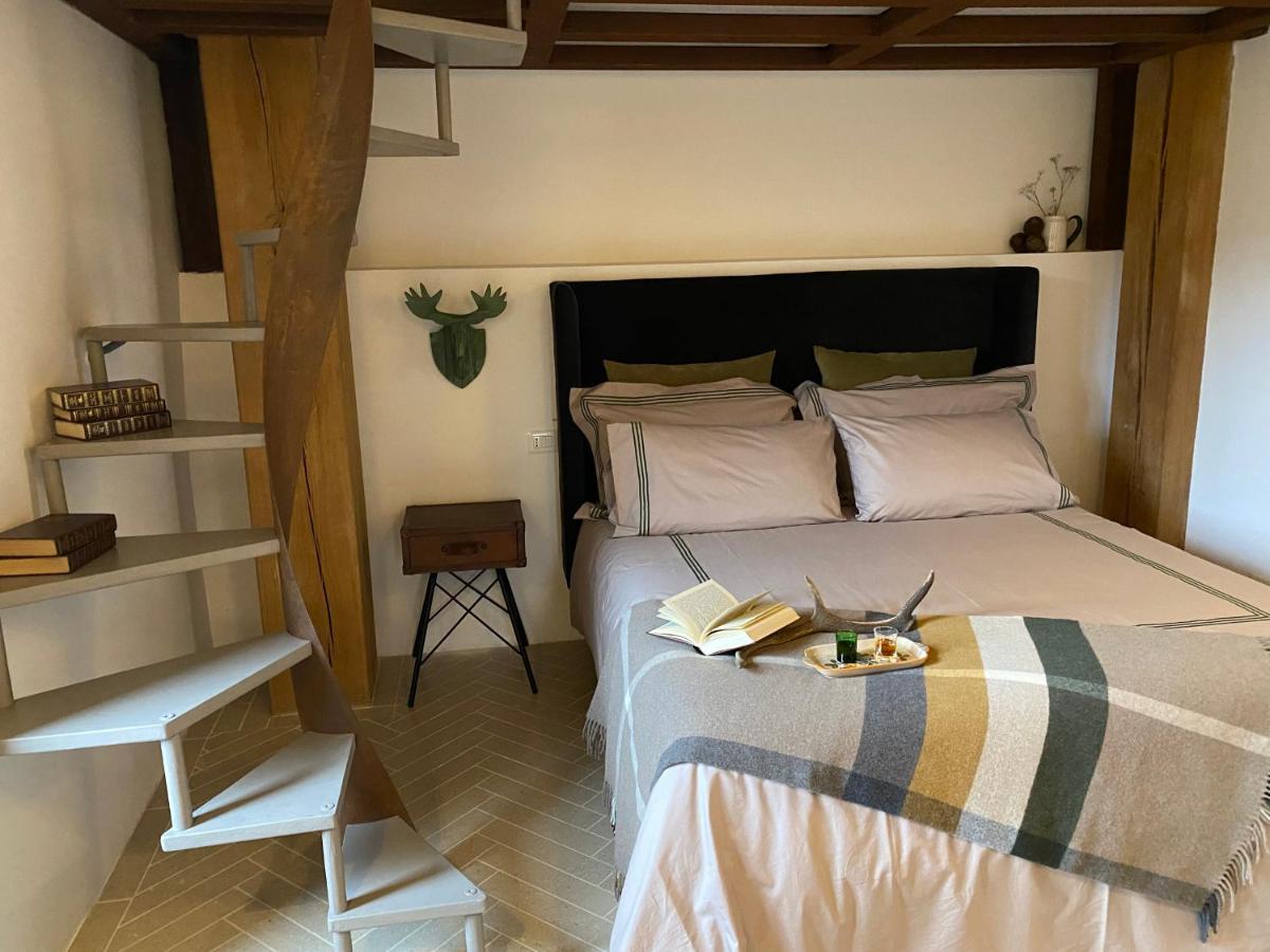 Masseria D'Achille カステル・ディ・サングロ エクステリア 写真